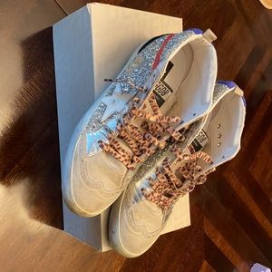 Golden goose mid star classic, worn once